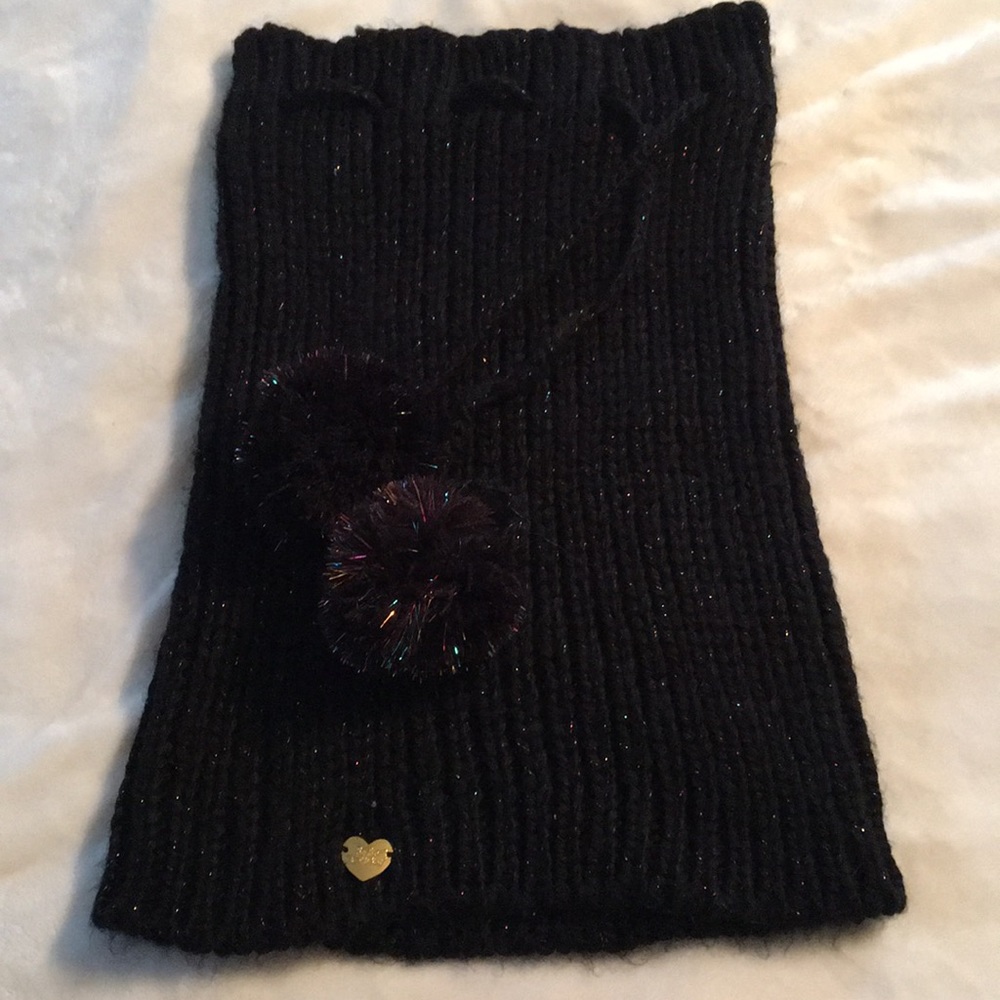Betsey Johnson Cowl